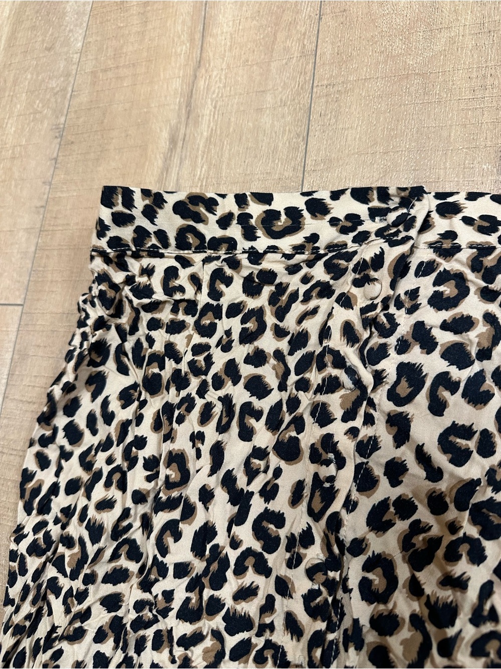 Leopard Print midi Skirt - Beige & Black